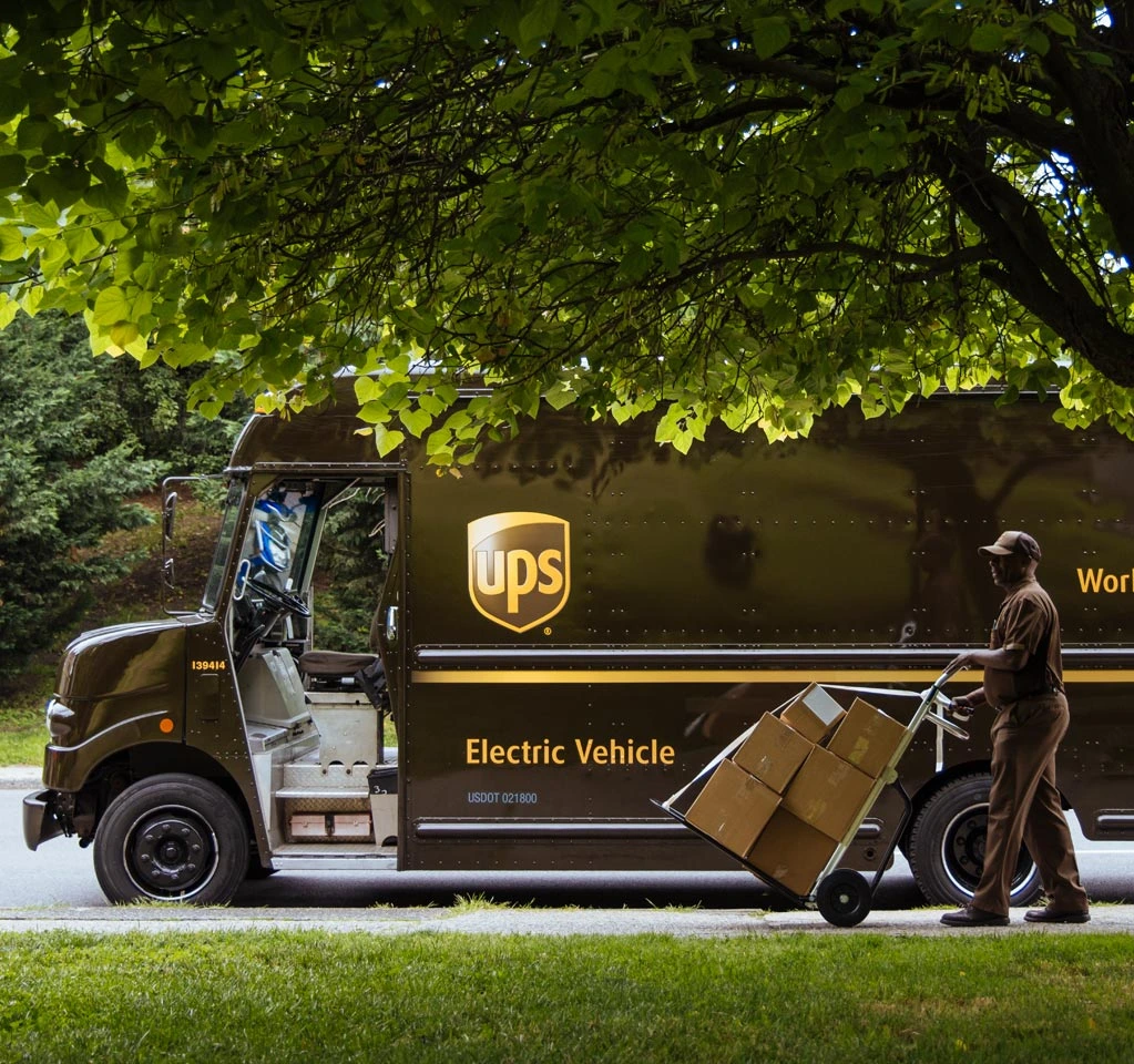 Cómo Rastrear un Paquete de UPS